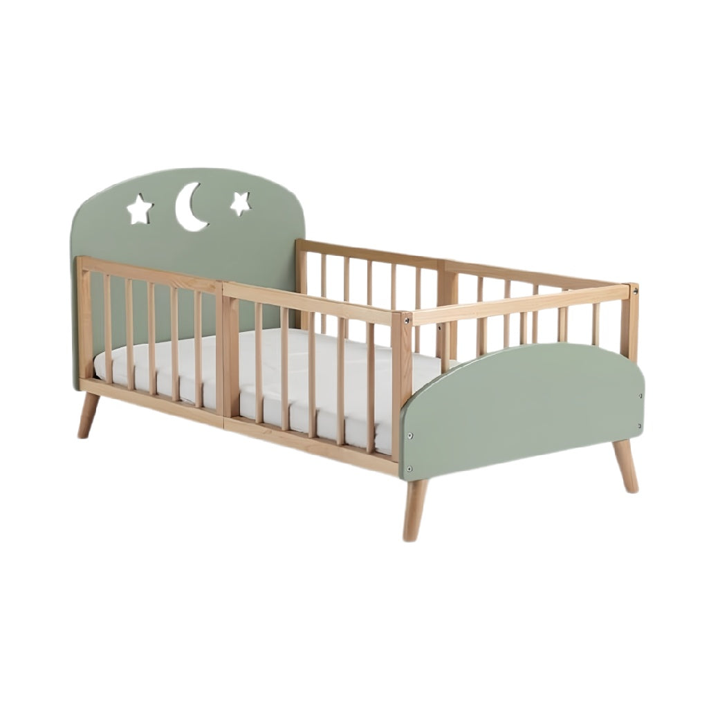 Houten peuterbed met sterren- en maanontwerp